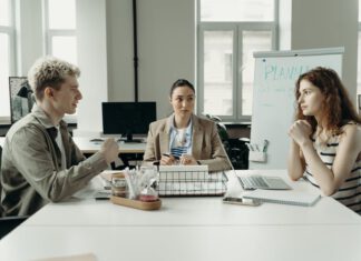 MPSVR pracuje na odstranění bariér pro ženy při vstupu na pracovní trh