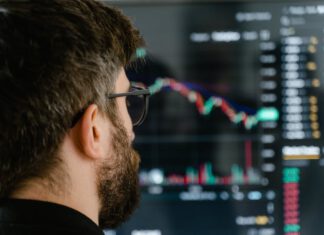 Bitcoin v pondělí výrazně posílil