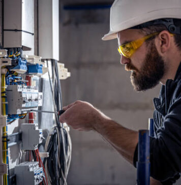 Revize elektro aneb co s rozbitou elektroinstalací?