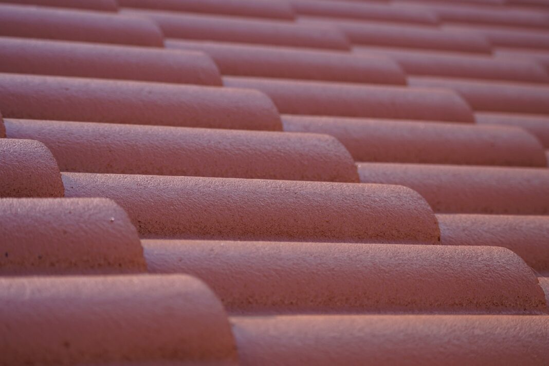 roof-8635274_1280